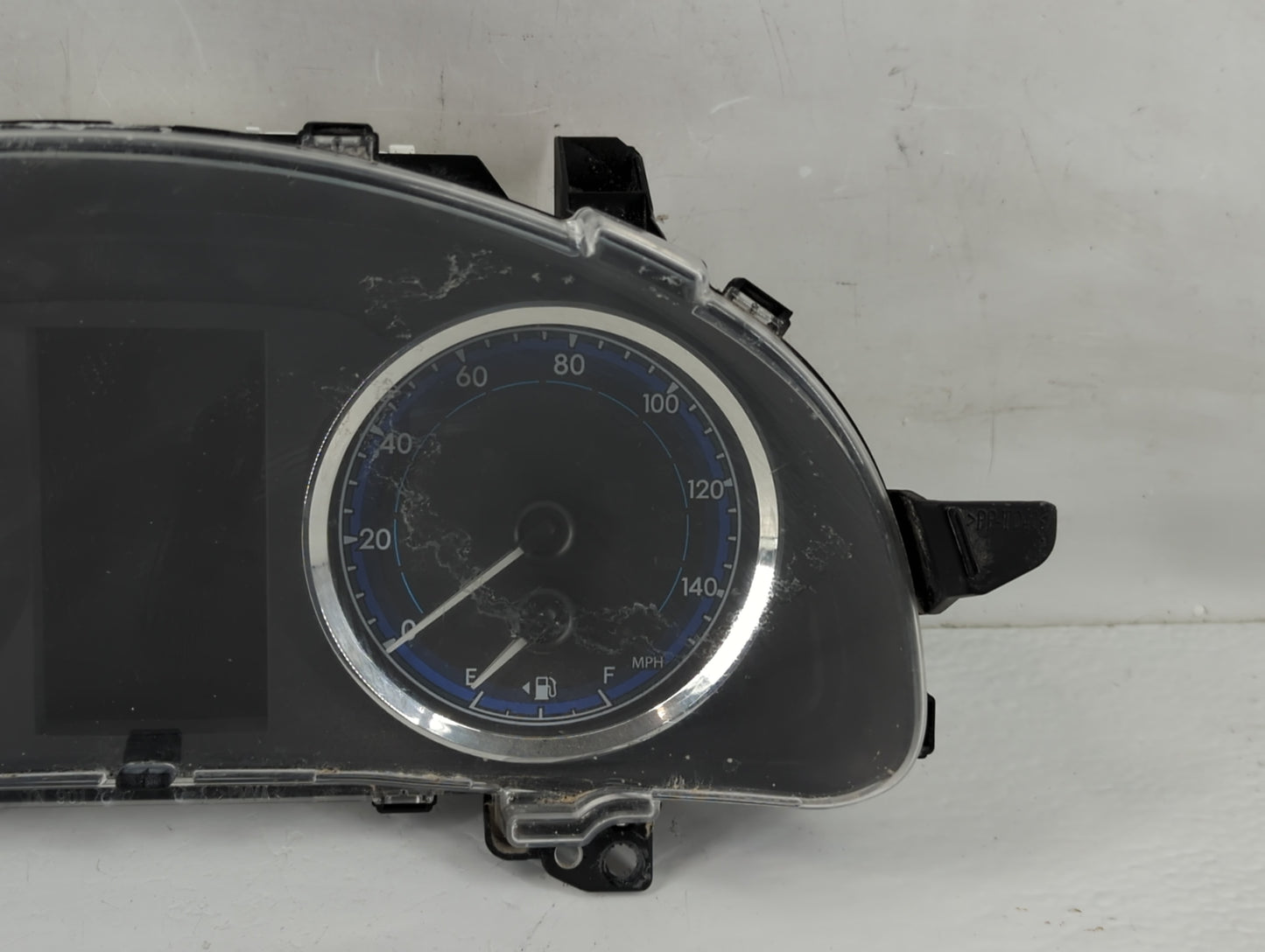 2017 Toyota Corolla Instrument Cluster Speedometer Gauges P/N:TN157570-9662 83800-F2P50-00 Fits OEM Used Auto Parts - Oemuse