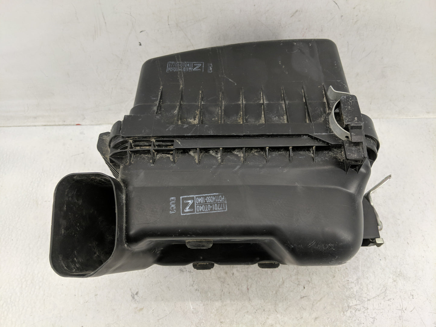 2009-2019 Toyota Corolla Air Cleaner Intake-duct Hose Tube - Oemusedautoparts1.com