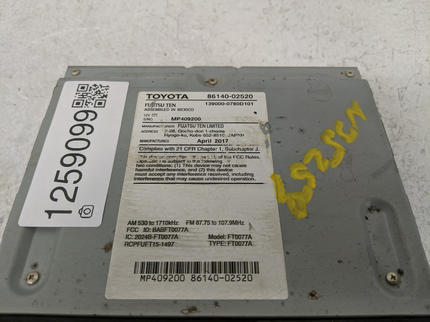 2017-2019 Toyota Corolla Radio AM FM Cd Player Receiver Replacement P/N:86140-02520 Fits Fits 2017 2018 2019 OEM Used Auto P