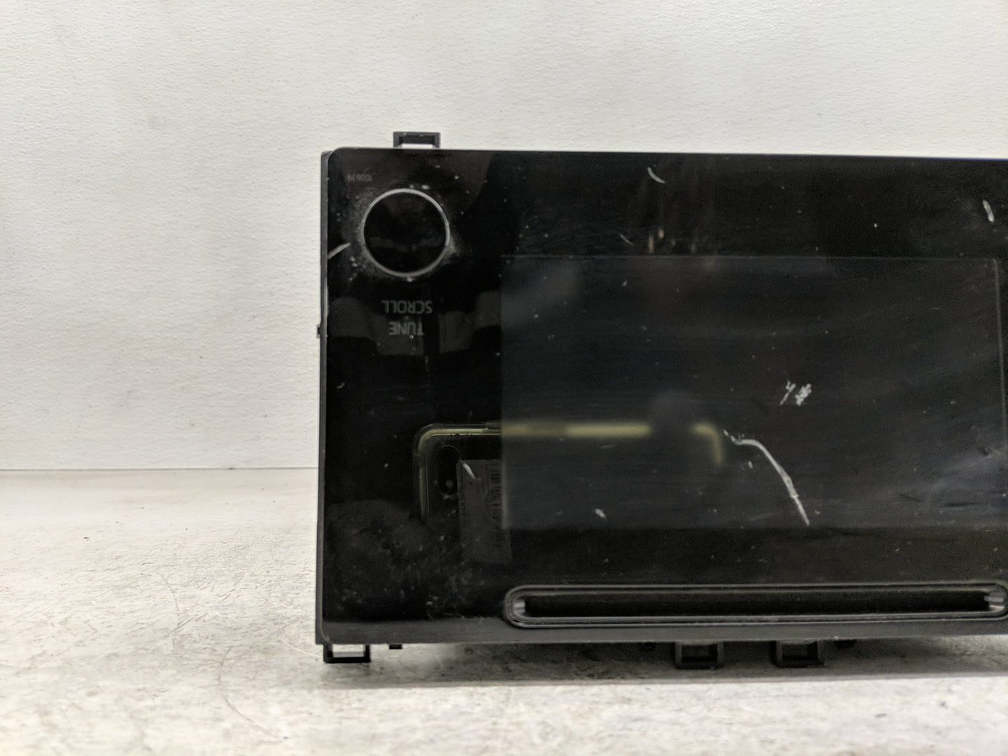 2017-2019 Toyota Corolla Radio AM FM Cd Player Receiver Replacement P/N:86140-02520 Fits Fits 2017 2018 2019 OEM Used Auto P