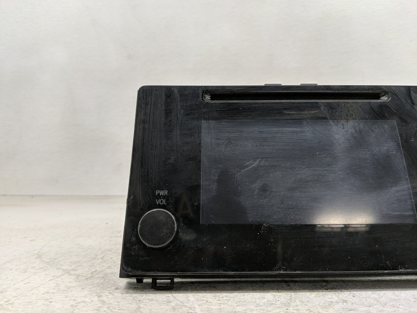 2017-2019 Toyota Corolla Radio AM FM Cd Player Receiver Replacement P/N:86140-02520 Fits Fits 2017 2018 2019 OEM Used Auto P