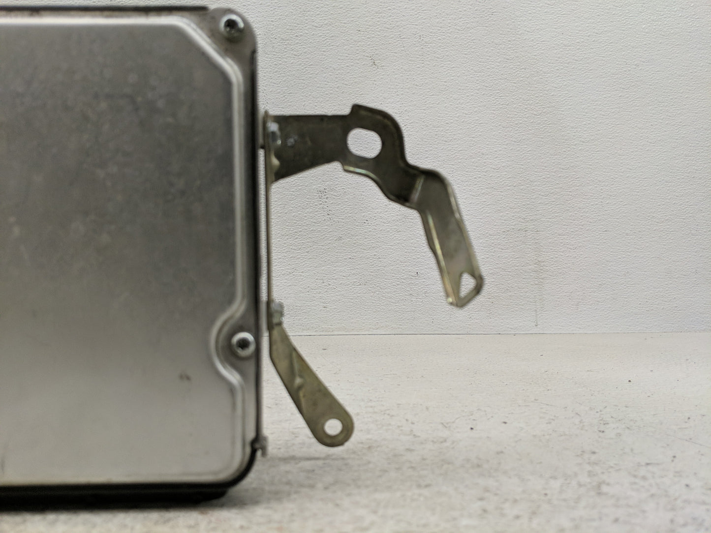 2017-2019 Toyota Corolla PCM Engine Control Computer ECU ECM PCU OEM P/N:89661-0ZR00 Fits Fits 2017 2018 2019 OEM Used Auto 