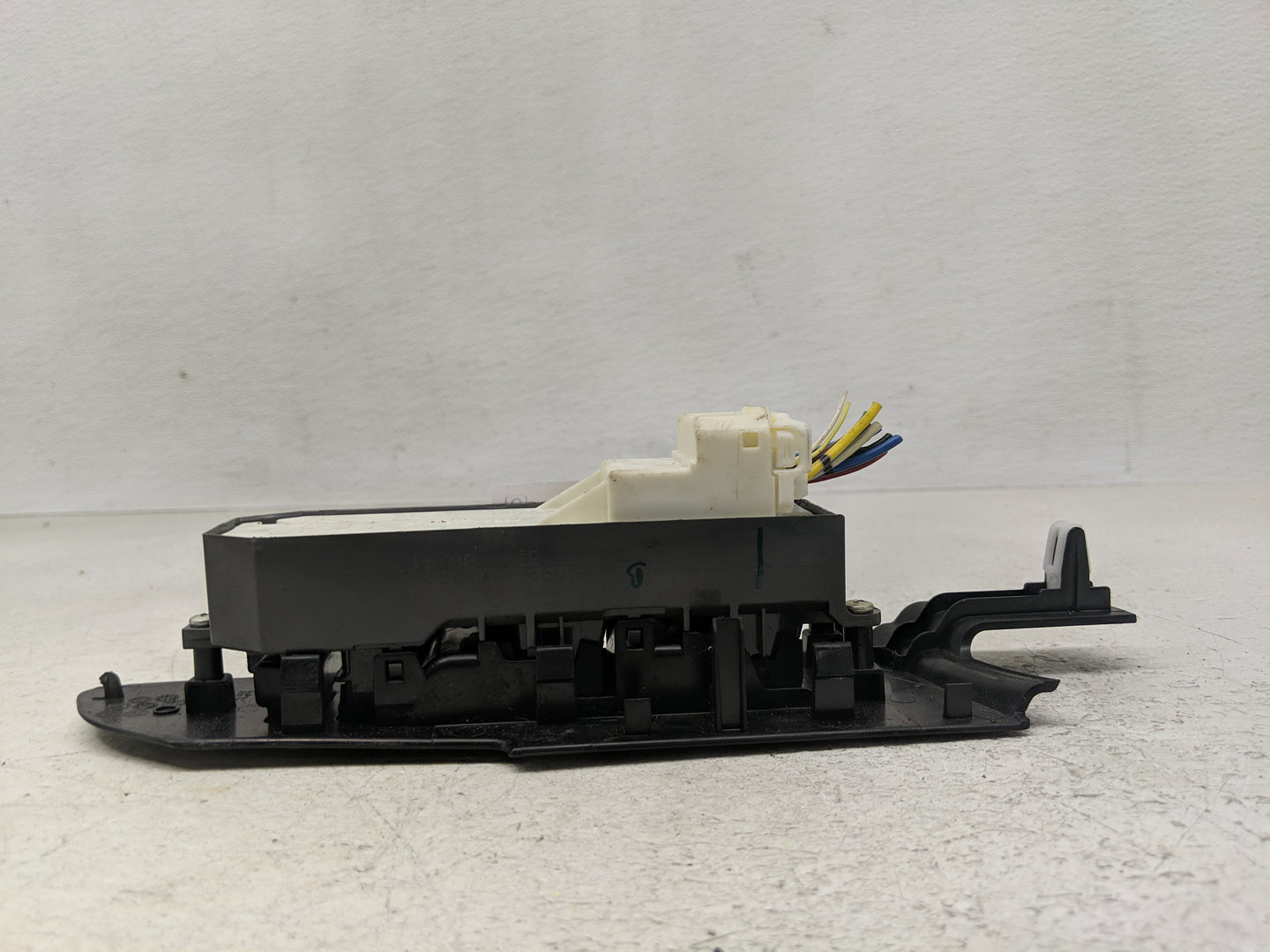2014-2019 Toyota Corolla Master Power Window Switch Replacement Driver Side Left P/N:74232-02E70 Fits OEM Used Auto Parts - 