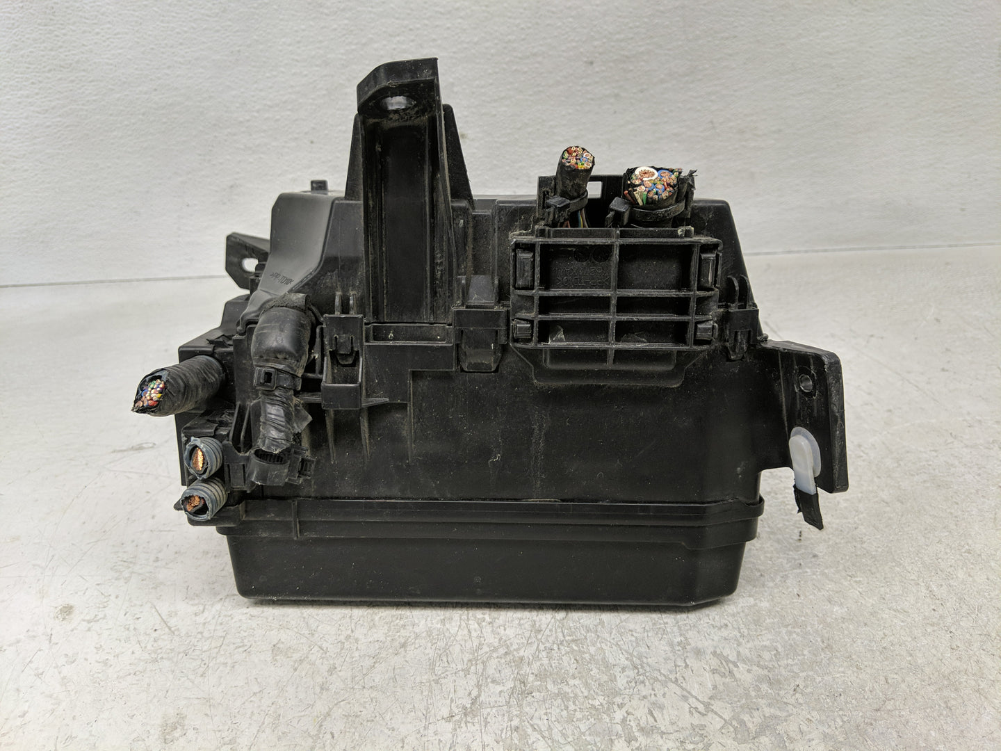 2014-2019 Toyota Corolla Fusebox Fuse Box Panel Relay Module P/N:82662-02661 Fits Fits 2014 2015 2016 2017 2018 2019 OEM Use