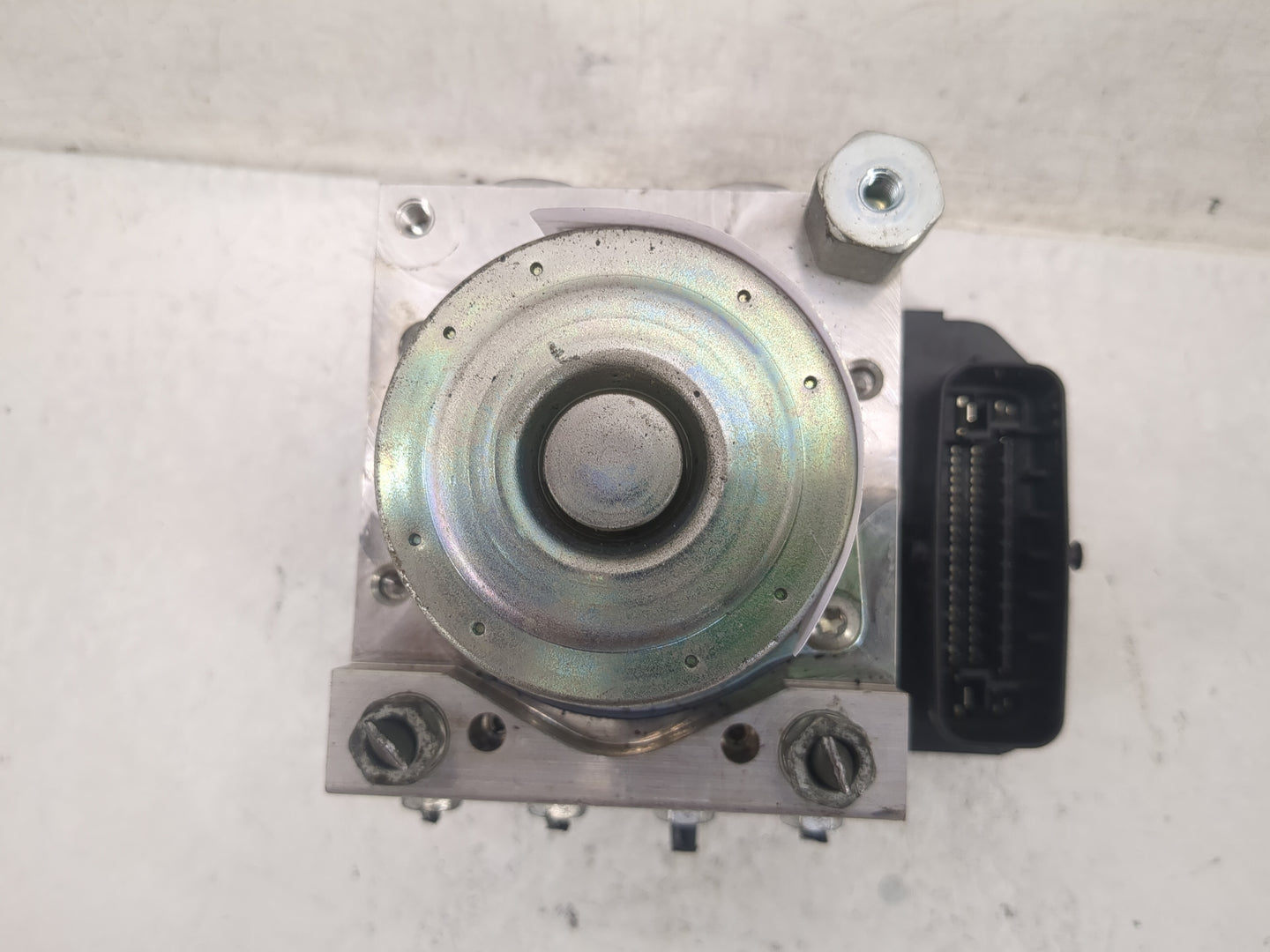 2017 Toyota Corolla ABS Pump Control Module Replacement P/N:44540-02550 Fits OEM Used Auto Parts - Oemusedautoparts1.com