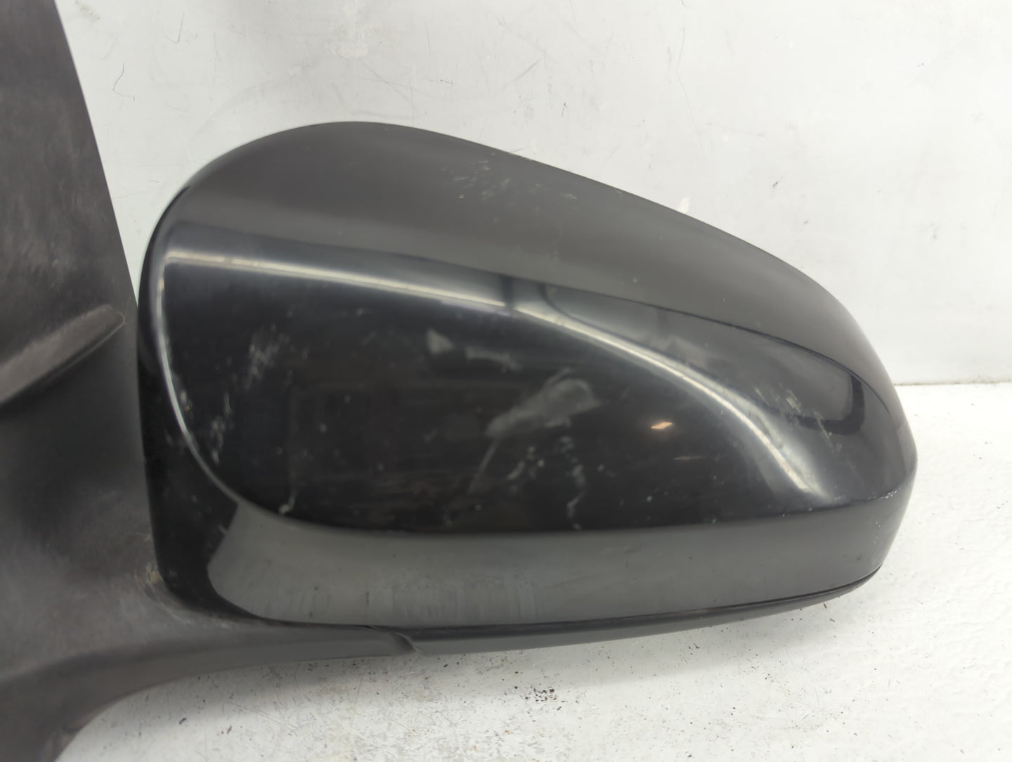 2014-2019 Toyota Corolla Driver Side View Mirror - Left Door Mirror OEM Used - Oemusedautoparts1.com