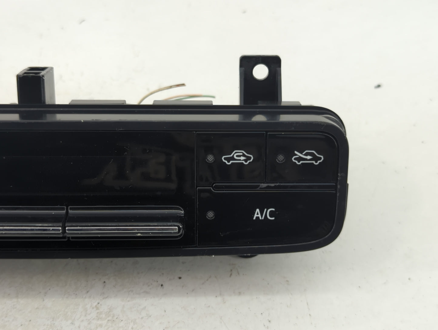 2017-2019 Toyota Corolla Climate Control Module Temperature AC/Heater Replacement P/N:55900-02A30 Fits Fits 2017 2018 2019 O