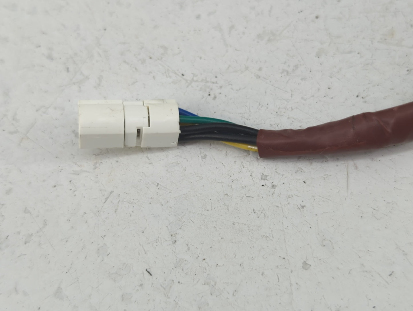 2014-2019 Toyota Corolla Driver Side View Mirror - Left Door Mirror OEM Used - Oemusedautoparts1.com