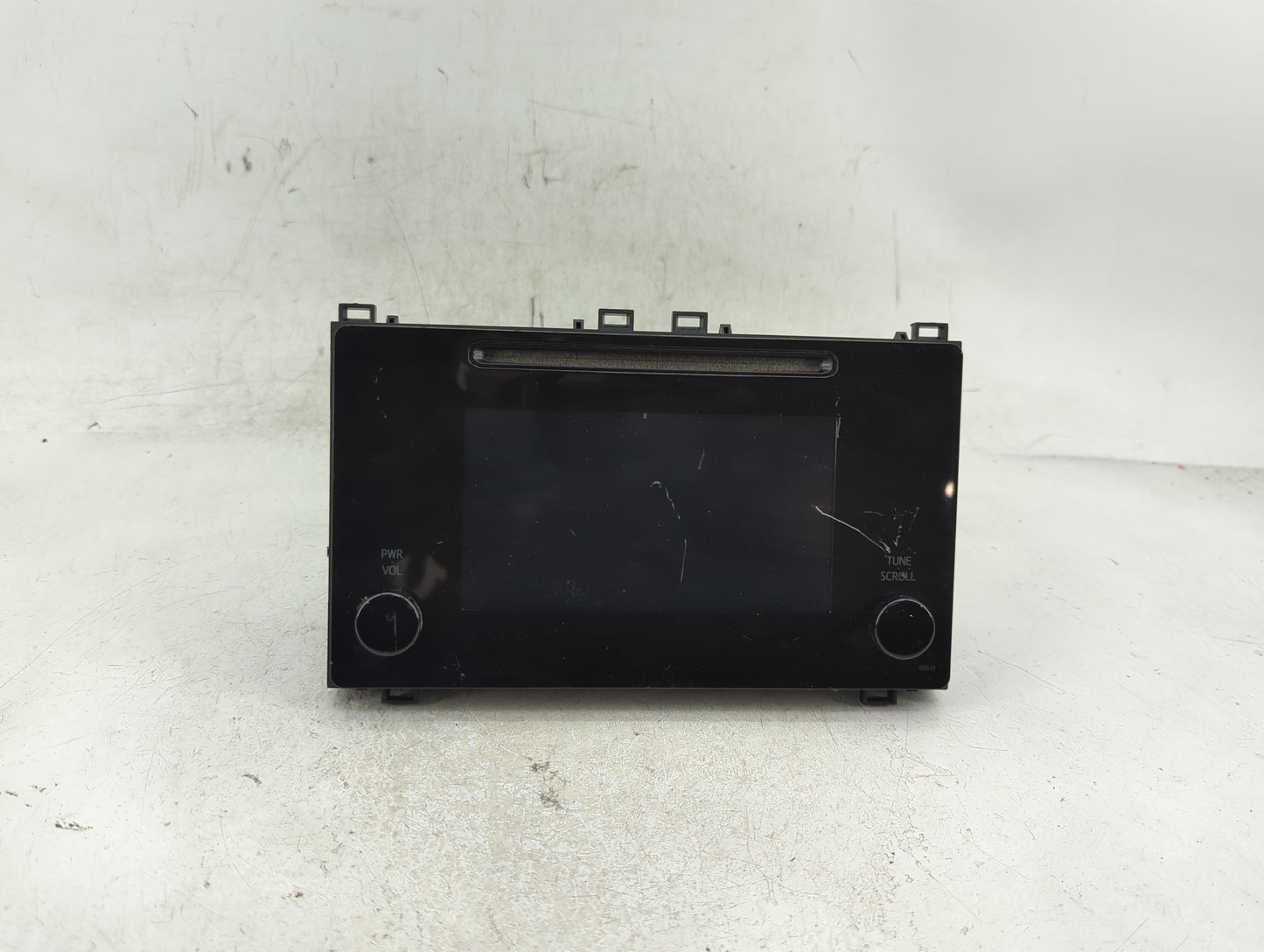 2017-2019 Toyota Corolla Radio AM FM Cd Player Receiver Replacement P/N:86140-02520 Fits Fits 2017 2018 2019 OEM Used Auto P