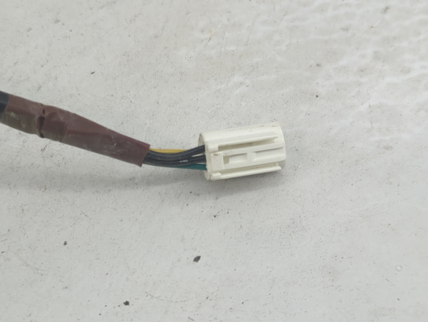 2014-2019 Toyota Corolla Driver Side View Mirror - Left Door Mirror OEM Used - Oemusedautoparts1.com