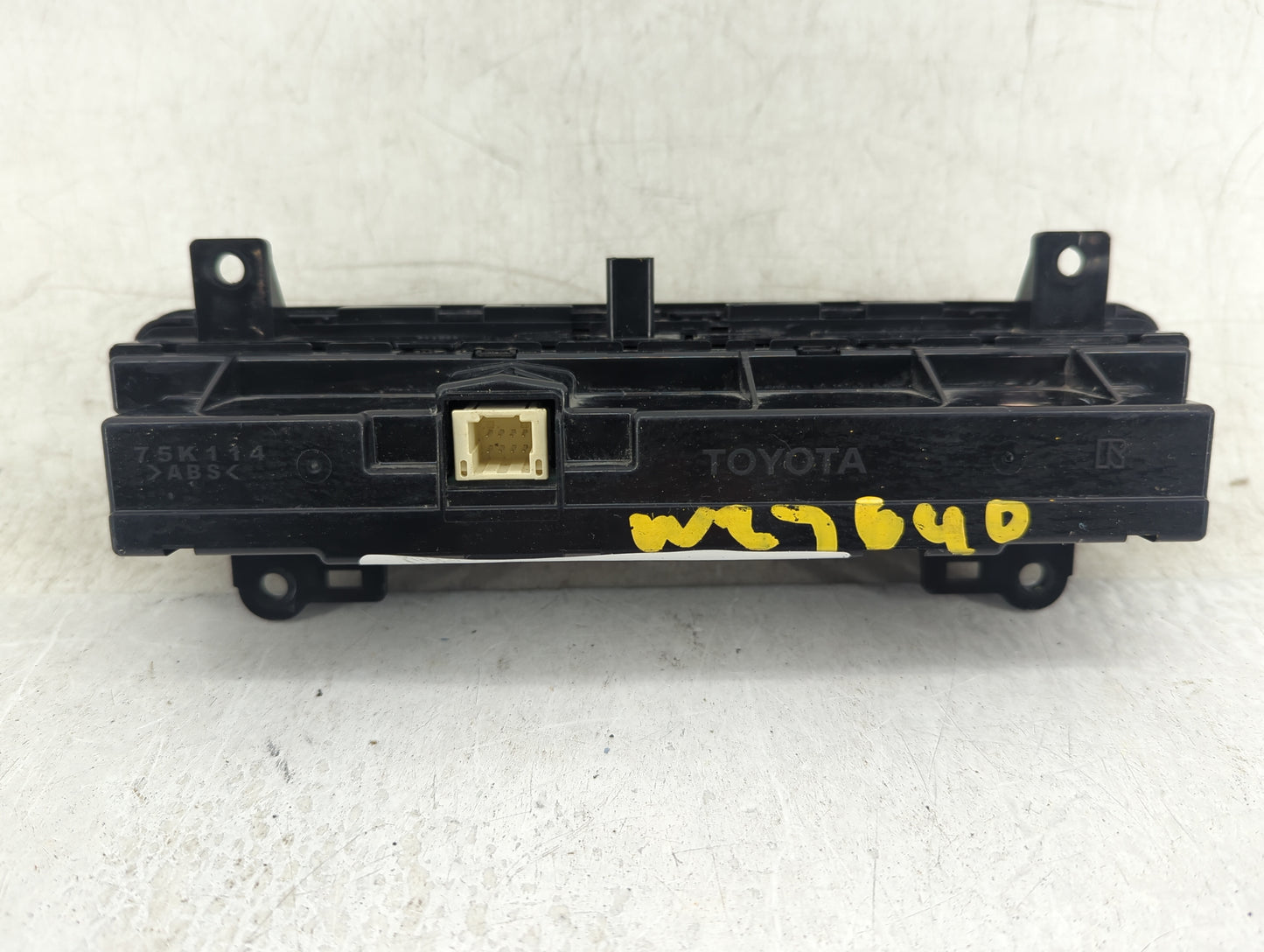 2017-2019 Toyota Corolla Climate Control Module Temperature AC/Heater Replacement P/N:75K114 Fits Fits 2017 2018 2019 OEM Us
