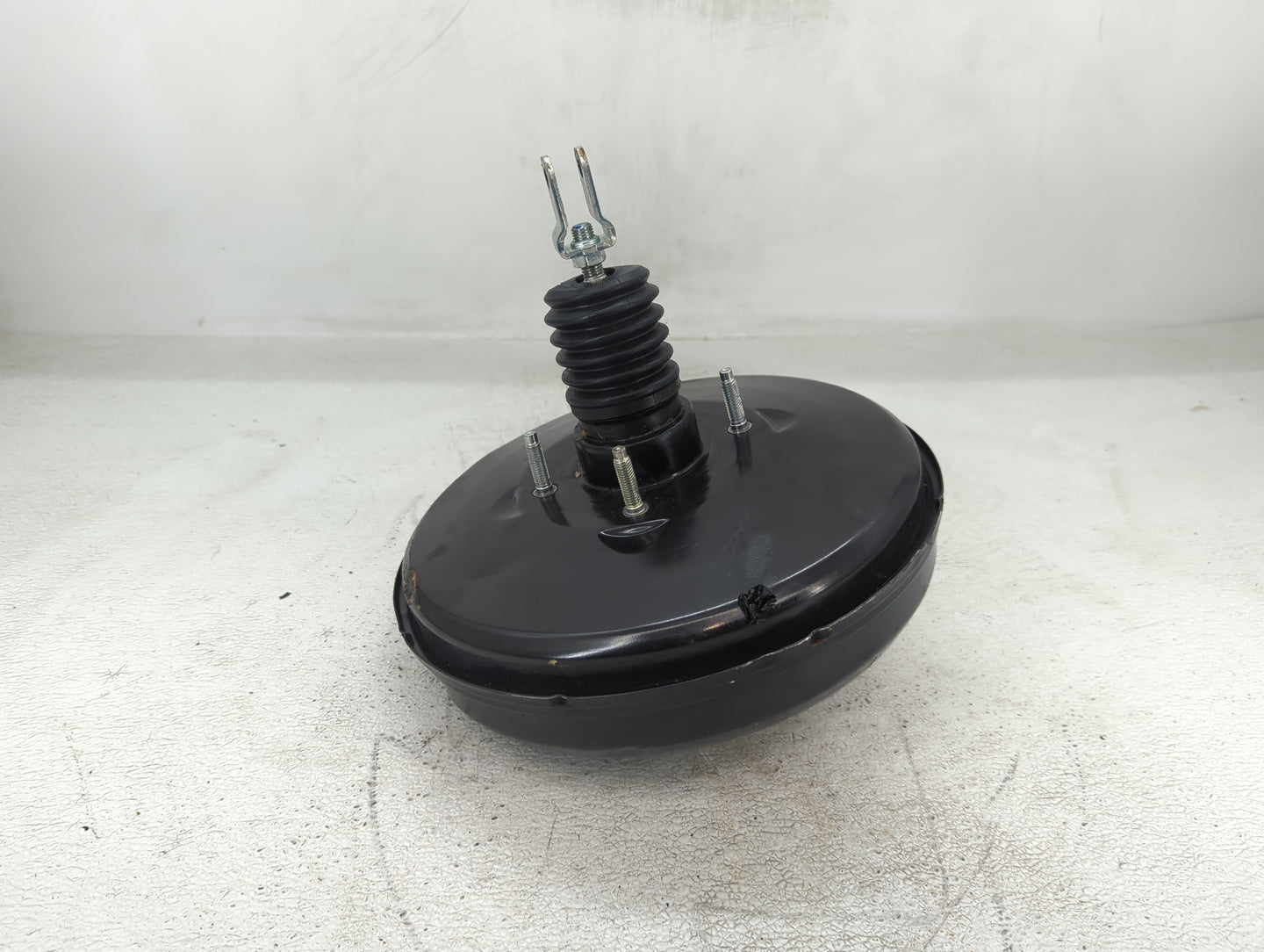 2014-2019 Toyota Corolla Power Brake Booster Oem - Oemusedautoparts1.com