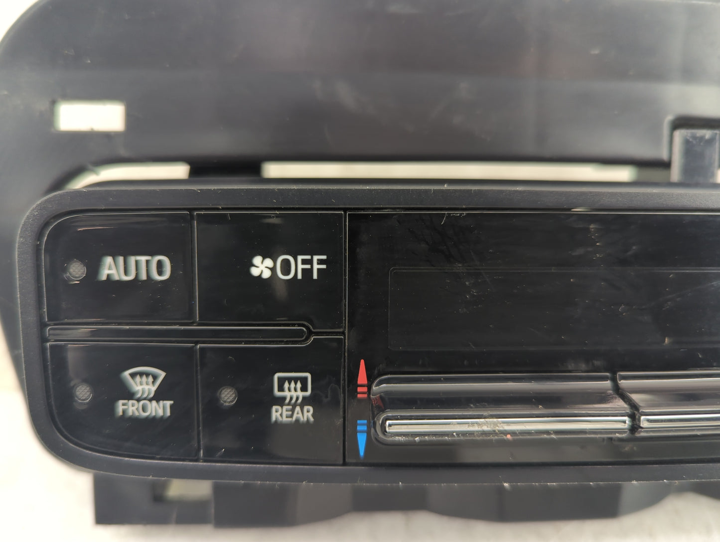 2017-2019 Toyota Corolla Climate Control Module Temperature AC/Heater Replacement P/N:75K114 Fits Fits 2017 2018 2019 OEM Us