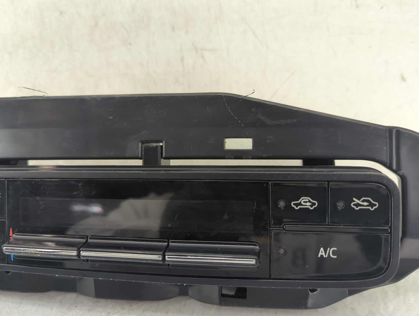 2017-2019 Toyota Corolla Climate Control Module Temperature AC/Heater Replacement P/N:75K114 Fits Fits 2017 2018 2019 OEM Us