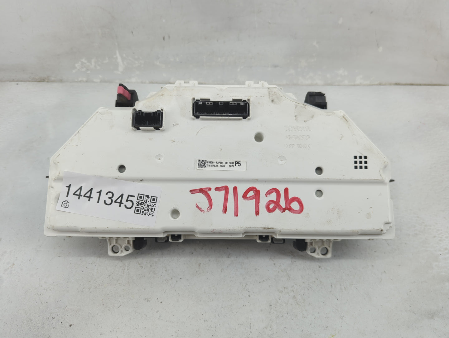 2017 Toyota Corolla Instrument Cluster Speedometer Gauges P/N:83800-F2P50-00 Fits OEM Used Auto Parts - Oemusedautoparts1.co