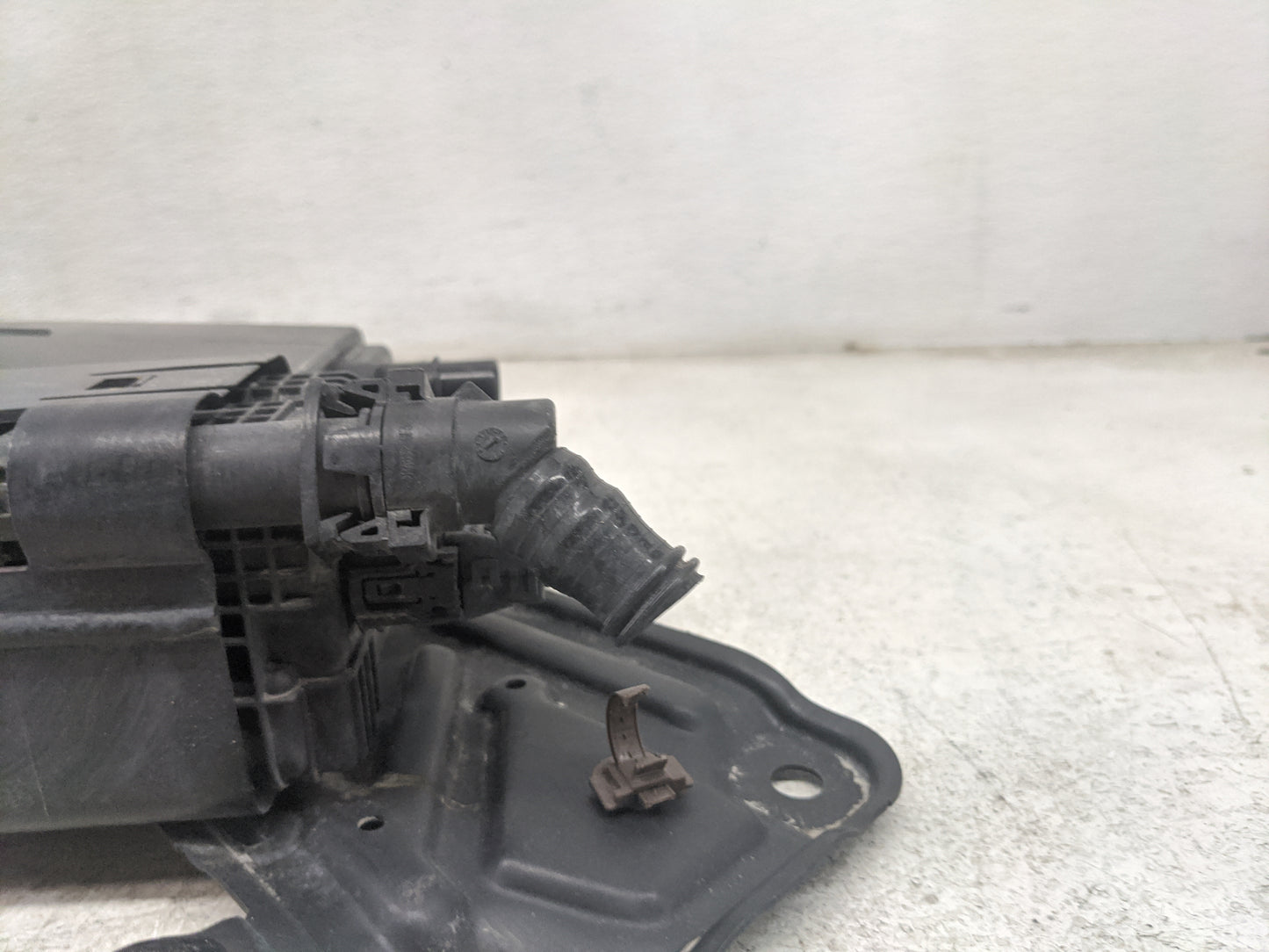 2017 Toyota Corolla Fuel Vapor Charcoal Canister - Oemusedautoparts1.com