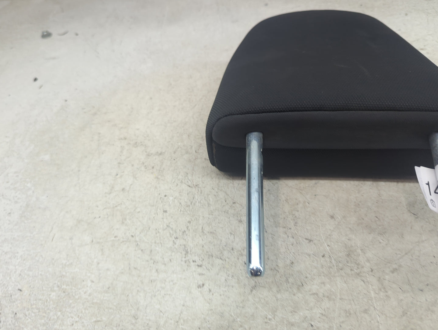 2017 Toyota Corolla Headrest Head Rest Front Driver Seat Black - Oemusedautoparts1.com