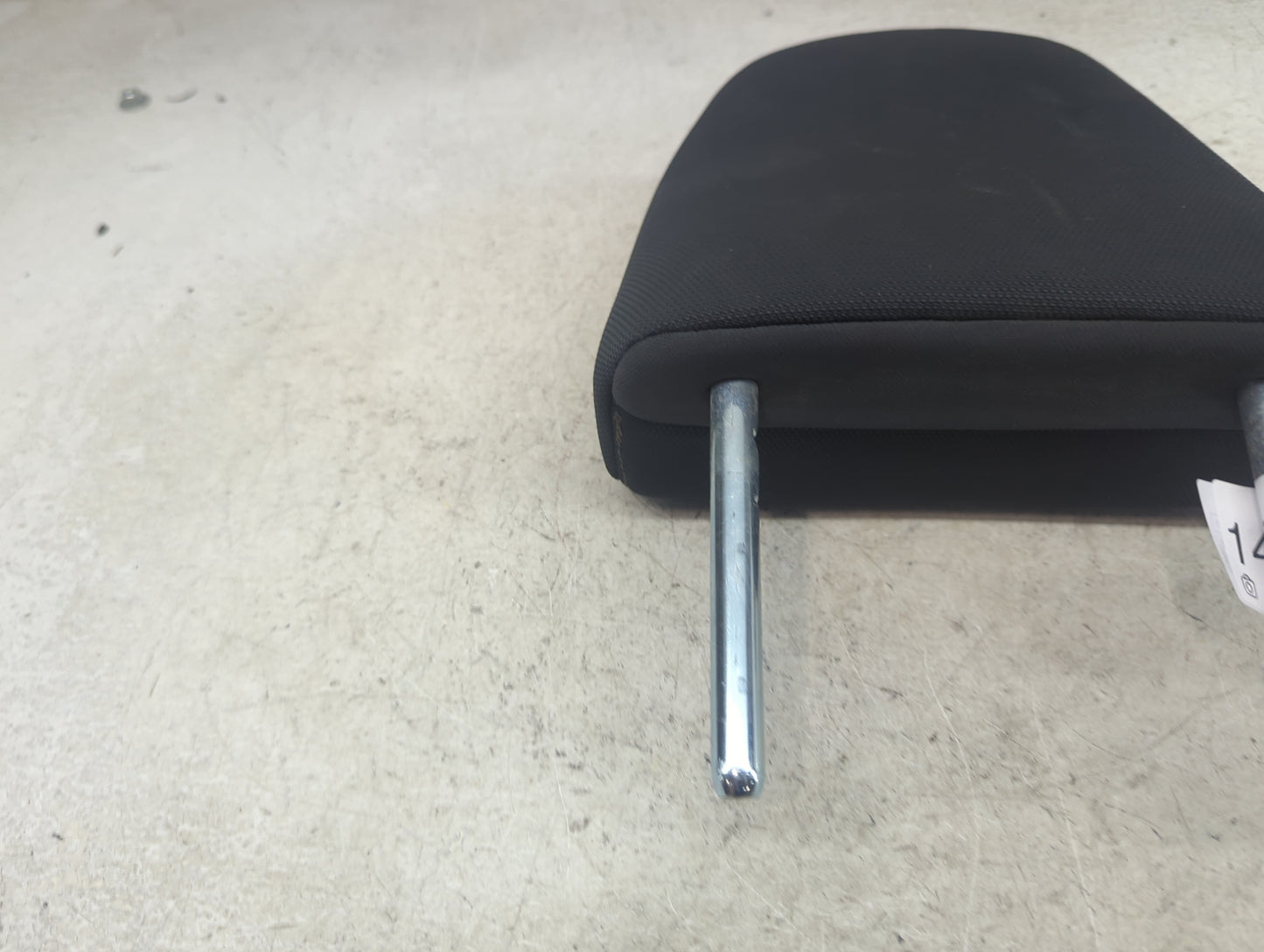 2017 Toyota Corolla Headrest Head Rest Front Driver Seat Black - Oemusedautoparts1.com