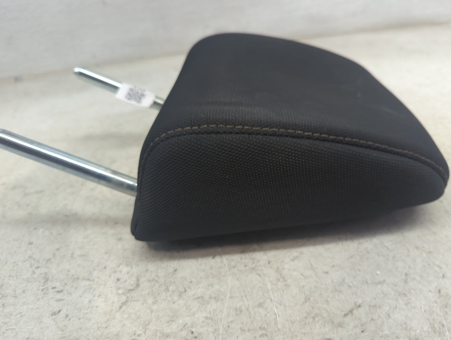 2017 Toyota Corolla Headrest Head Rest Front Driver Seat Black - Oemusedautoparts1.com