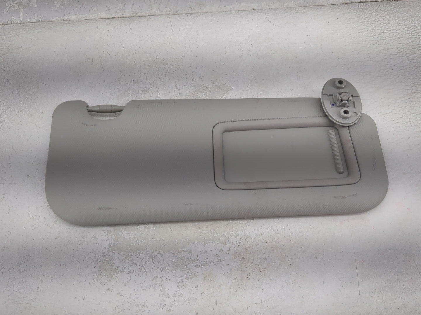 2017-2019 Toyota Corolla Sun Visor Shade Replacement Passenger Right Mirror Fits Fits 2017 2018 2019 OEM Used Auto Parts - O