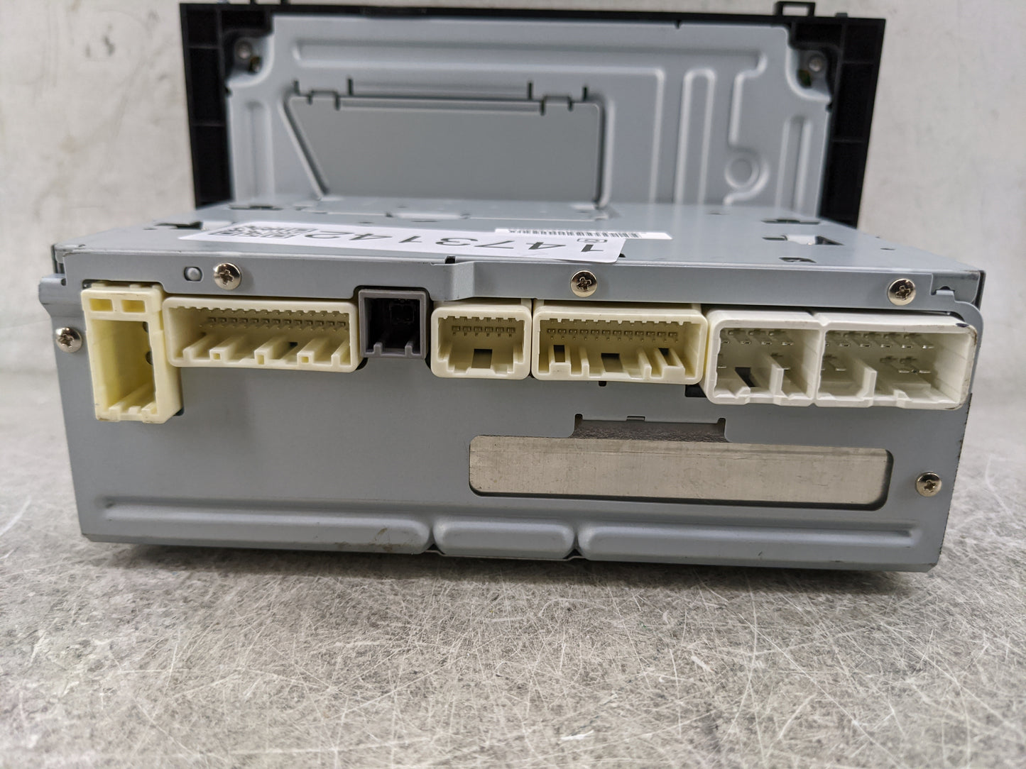 2017-2019 Toyota Corolla Radio AM FM Cd Player Receiver Replacement P/N:86140-02520 139000-0780E101 Fits Fits 2017 2018 2019
