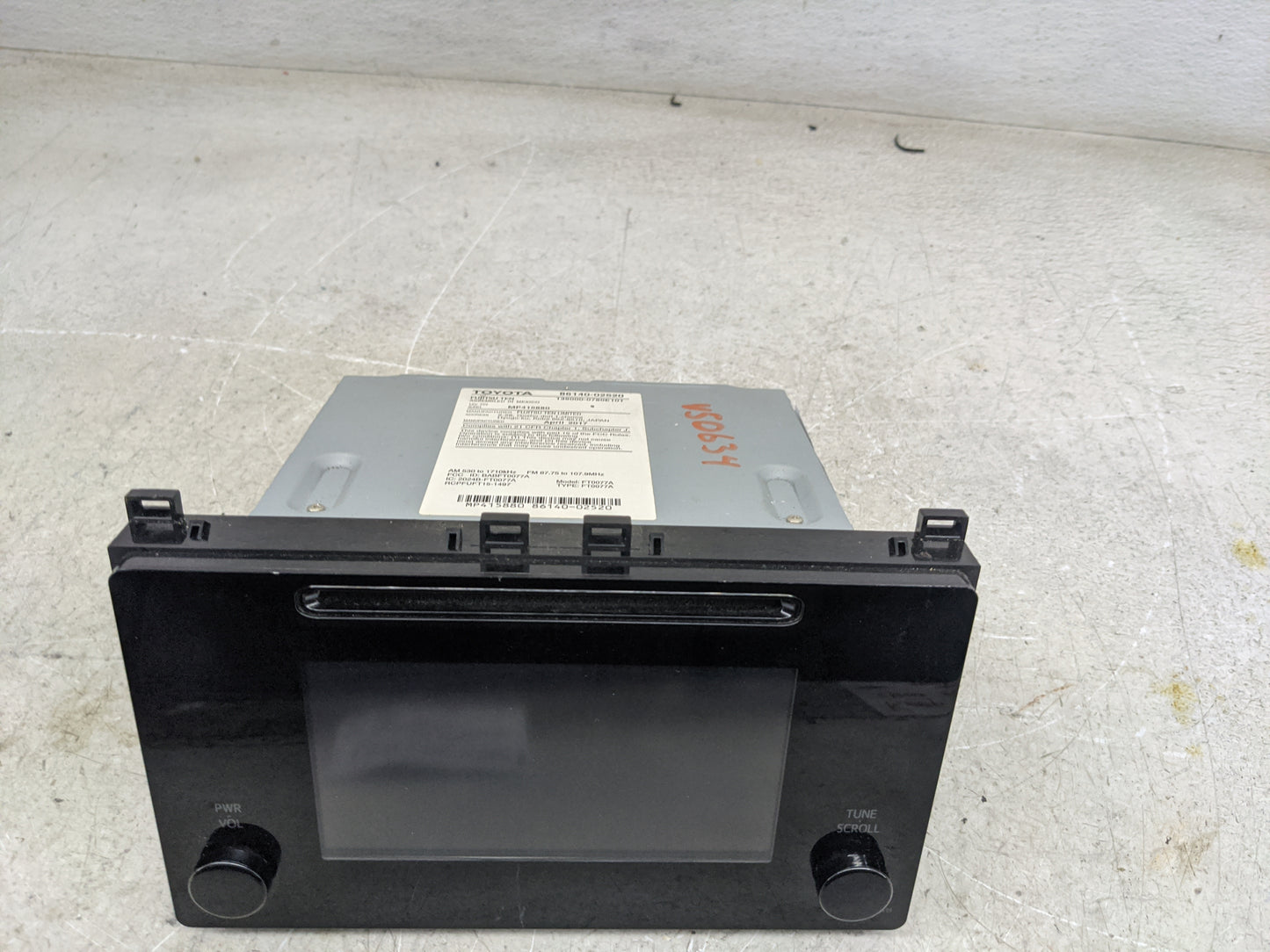 2017-2019 Toyota Corolla Radio AM FM Cd Player Receiver Replacement P/N:86140-02520 MP415880 Fits Fits 2017 2018 2019 OEM Us
