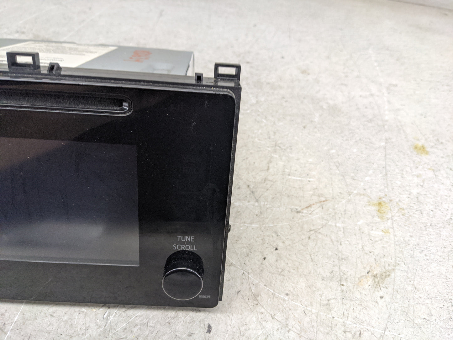 2017-2019 Toyota Corolla Radio AM FM Cd Player Receiver Replacement P/N:86140-02520 MP415880 Fits Fits 2017 2018 2019 OEM Us