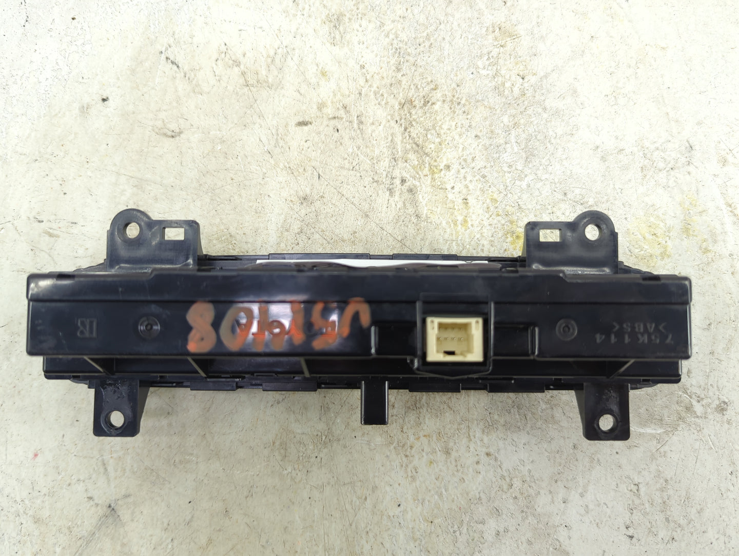 2017-2019 Toyota Corolla Climate Control Module Temperature AC/Heater Replacement P/N:55900-02A30 114-2J75 Fits OEM Used Aut