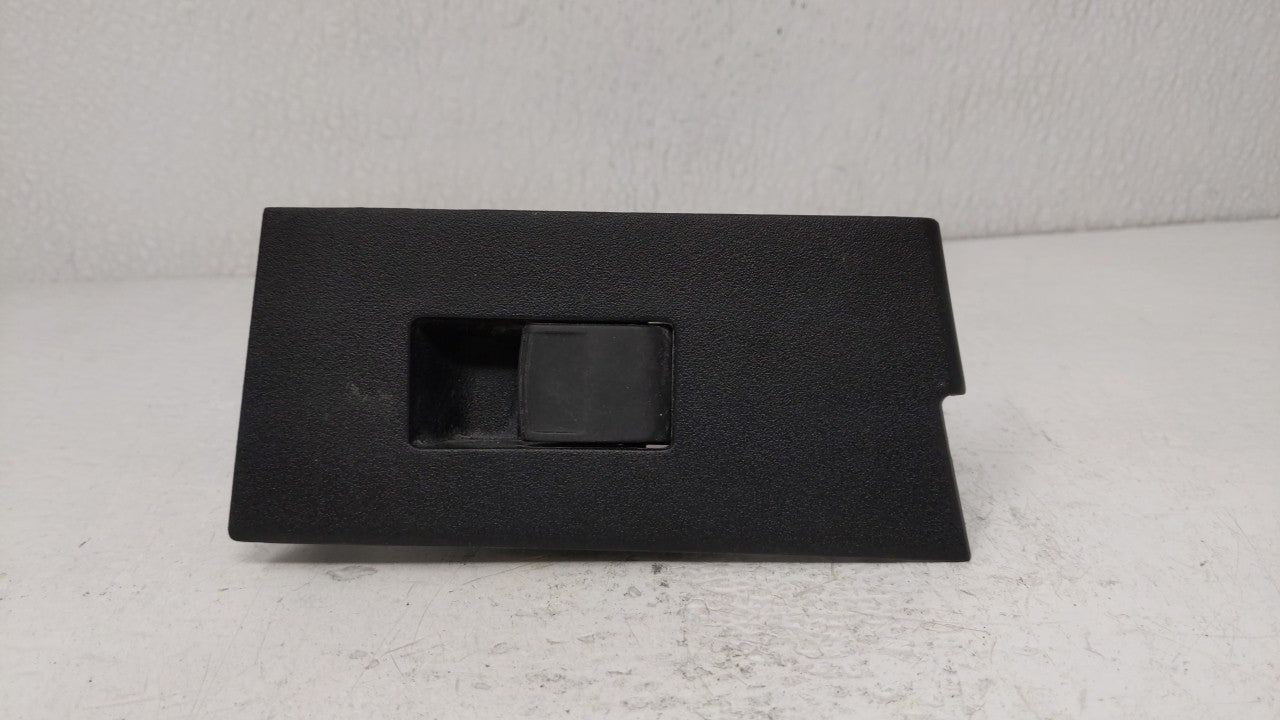 2017 Toyota Corolla Passenger Right Rear Power Window Switch 74271-02660 - Oemusedautoparts1.com