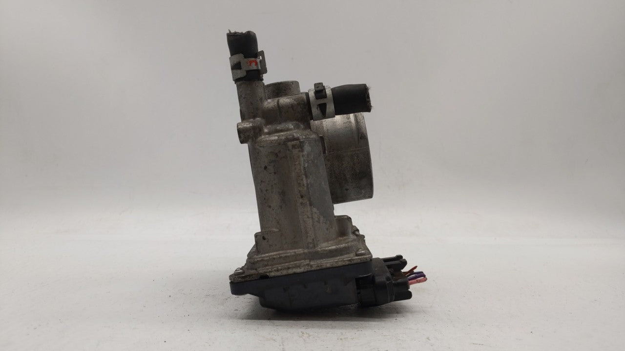 2011-2018 Toyota Corolla Throttle Body P/N:22030-0T080 Fits Fits 2011 2012 2013 2014 2015 2016 2017 2018 OEM Used Auto Parts