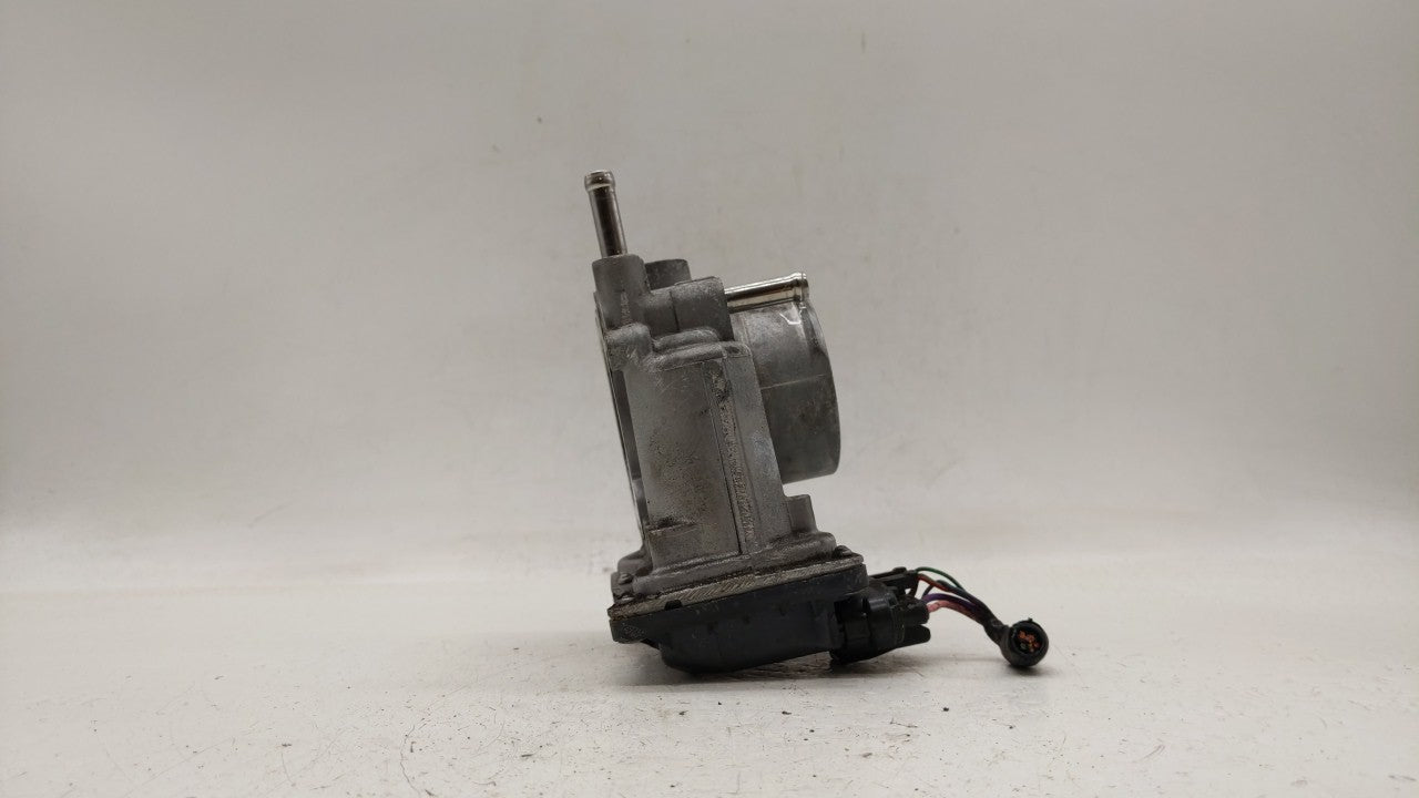 2011-2018 Toyota Corolla Throttle Body P/N:22030-0T080 Fits Fits 2011 2012 2013 2014 2015 2016 2017 2018 OEM Used Auto Parts