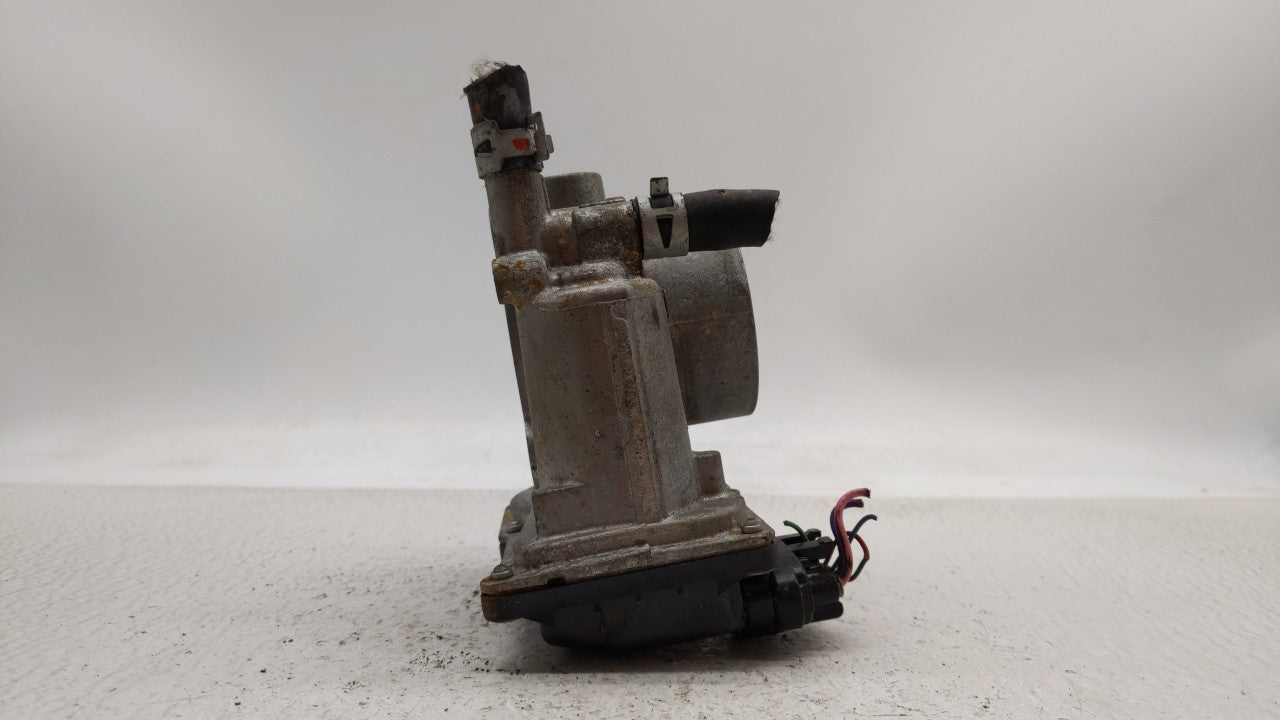2011-2018 Toyota Corolla Throttle Body P/N:22030-0T080 Fits Fits 2011 2012 2013 2014 2015 2016 2017 2018 OEM Used Auto Parts