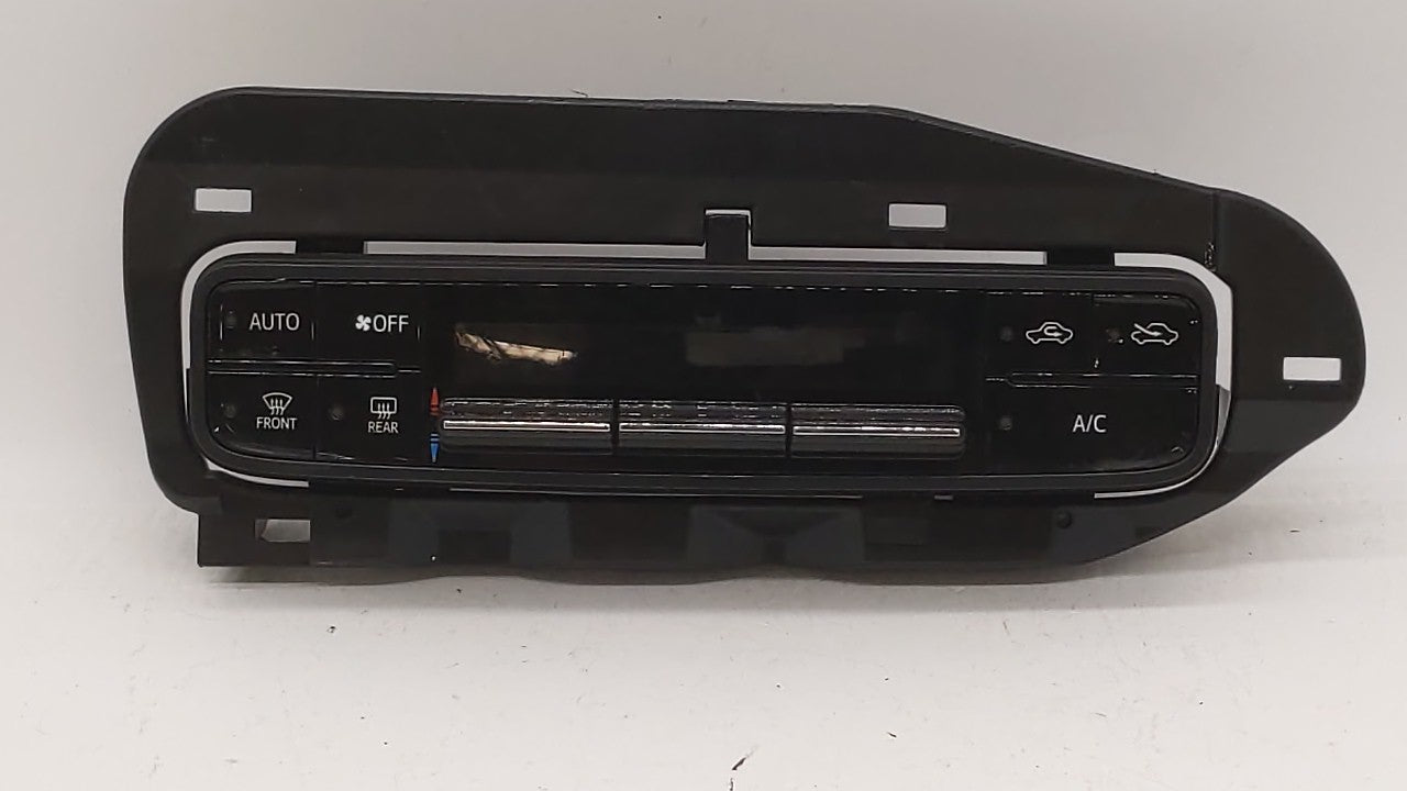 2017-2019 Toyota Corolla Climate Control Module Temperature AC/Heater Replacement P/N:55468-02060 Fits Fits 2017 2018 2019 O
