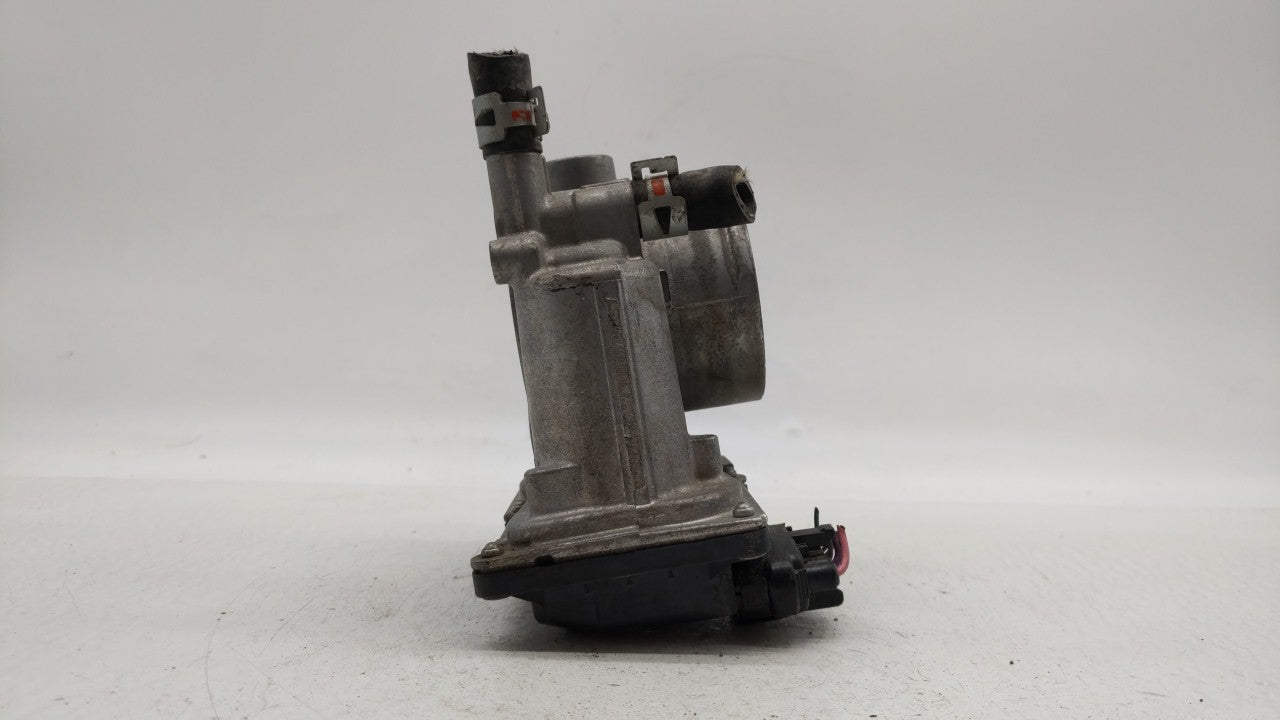 2011-2018 Toyota Corolla Throttle Body P/N:22030-0T080 Fits Fits 2011 2012 2013 2014 2015 2016 2017 2018 OEM Used Auto Parts