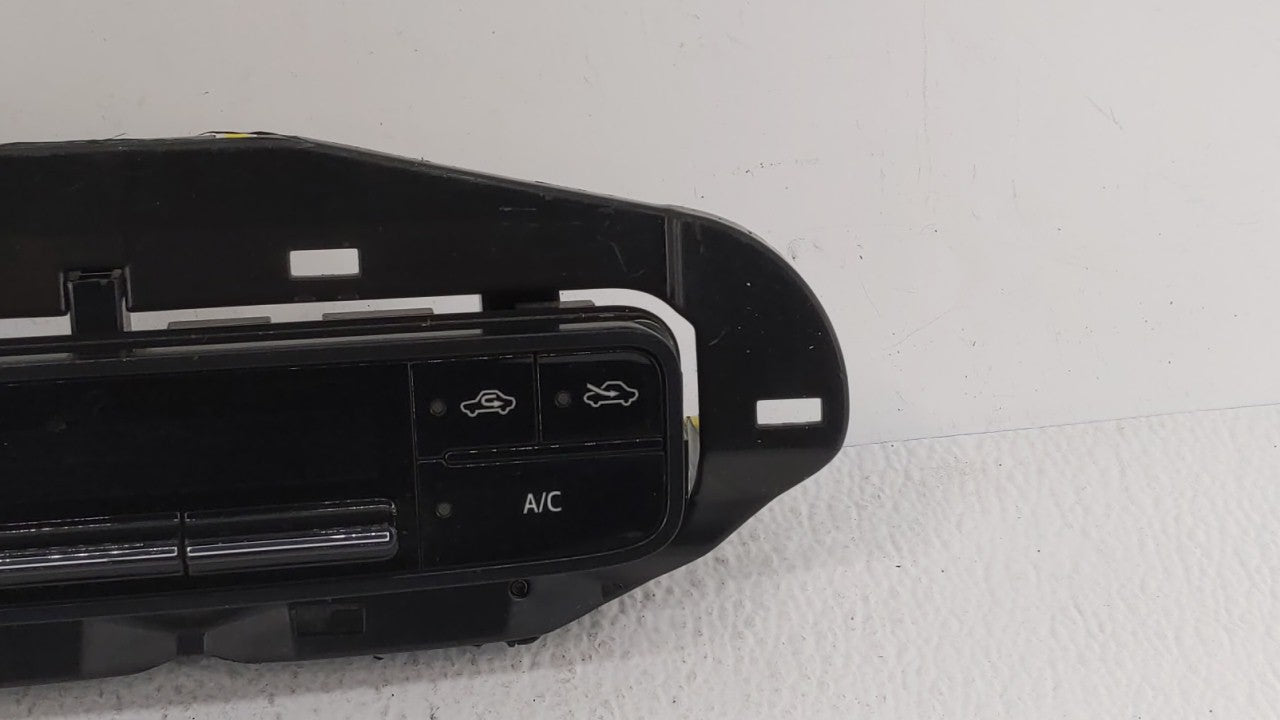 2017-2019 Toyota Corolla Climate Control Module Temperature AC/Heater Replacement P/N:55900-02A30 55468-02060 Fits OEM Used 