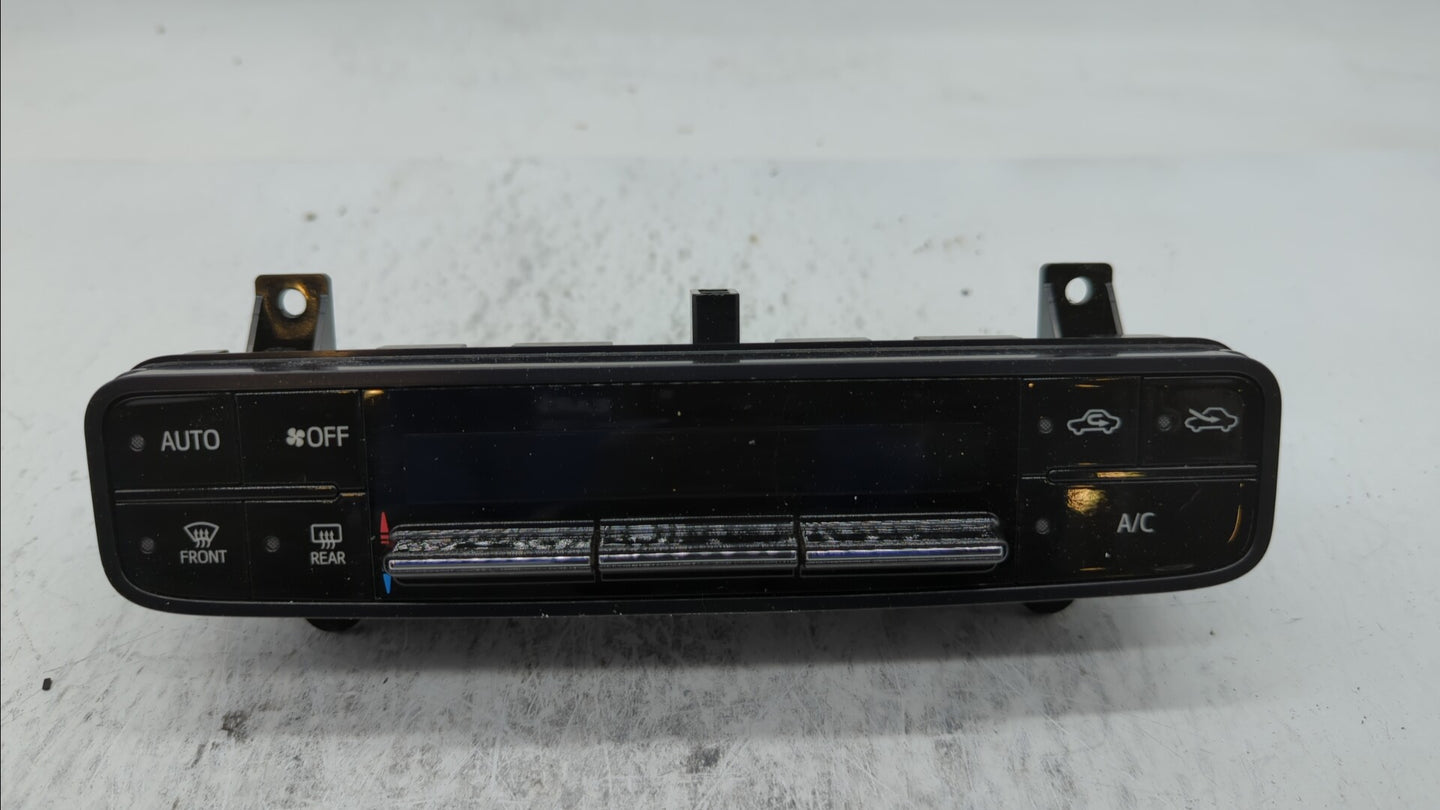 2017-2019 Toyota Corolla Climate Control Module Temperature AC/Heater Replacement P/N:55900-02A30 55468-02060 Fits OEM Used 