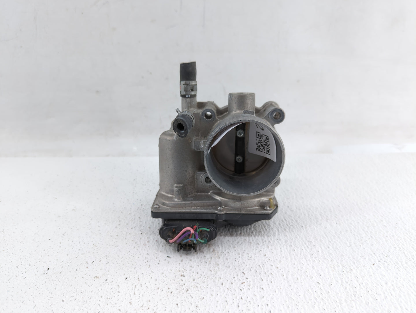 2011-2018 Toyota Corolla Throttle Body P/N:22030-0T080 Fits Fits 2011 2012 2013 2014 2015 2016 2017 2018 OEM Used Auto Parts