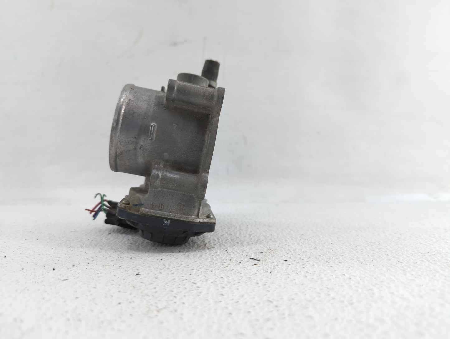 2011-2018 Toyota Corolla Throttle Body P/N:22030-0T080 Fits Fits 2011 2012 2013 2014 2015 2016 2017 2018 OEM Used Auto Parts