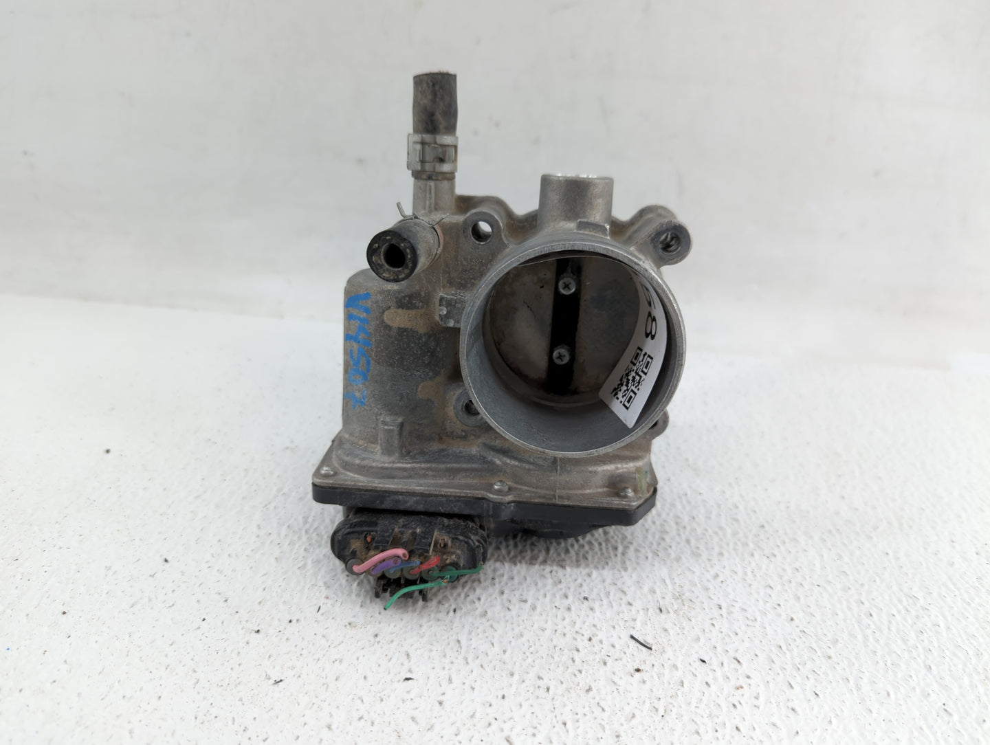 2011-2018 Toyota Corolla Throttle Body P/N:22030-0T080 Fits Fits 2011 2012 2013 2014 2015 2016 2017 2018 OEM Used Auto Parts