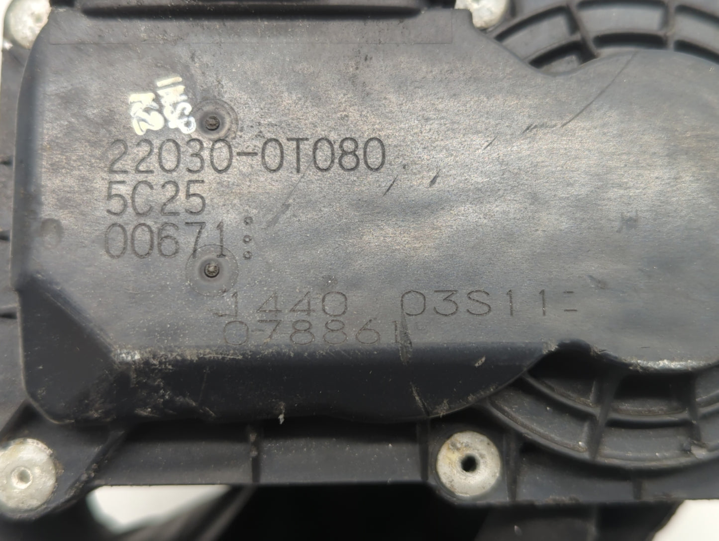 2011-2018 Toyota Corolla Throttle Body P/N:22030-0T080 Fits Fits 2011 2012 2013 2014 2015 2016 2017 2018 OEM Used Auto Parts