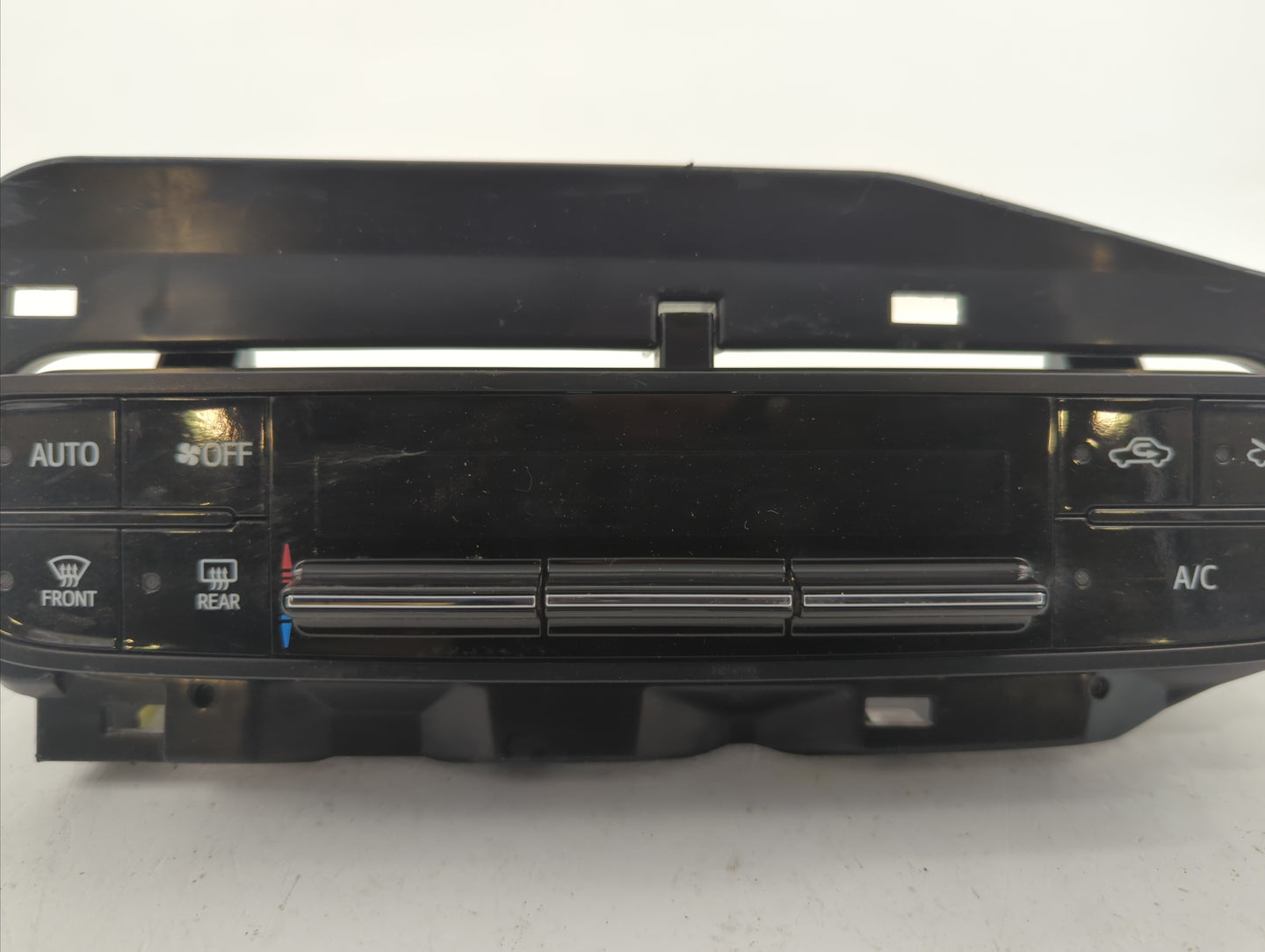 2017-2019 Toyota Corolla Climate Control Module Temperature AC/Heater Replacement P/N:75K114 Fits Fits 2017 2018 2019 OEM Us