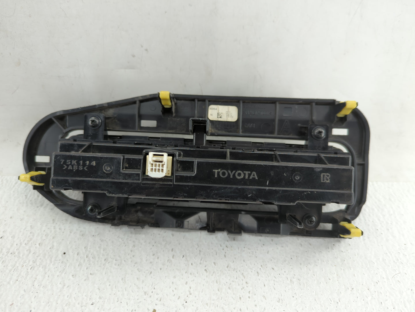 2017-2019 Toyota Corolla Climate Control Module Temperature AC/Heater Replacement P/N:06964 75K114 Fits Fits 2017 2018 2019 