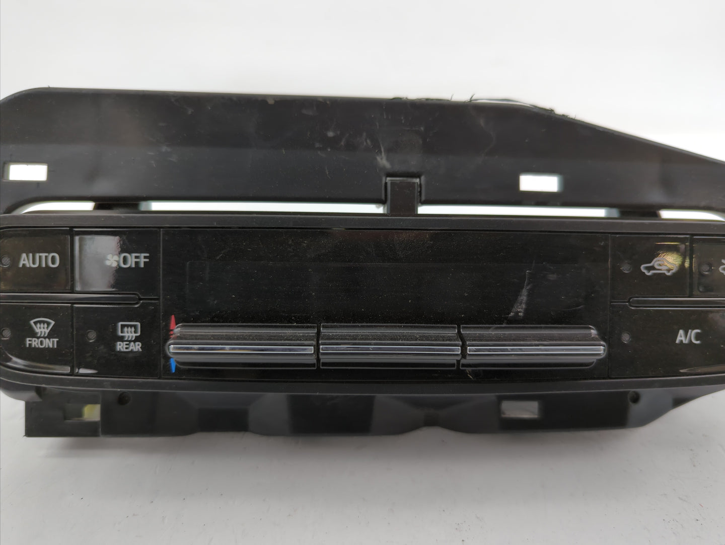 2017-2019 Toyota Corolla Climate Control Module Temperature AC/Heater Replacement P/N:55468-02060 75K114 Fits Fits 2017 2018