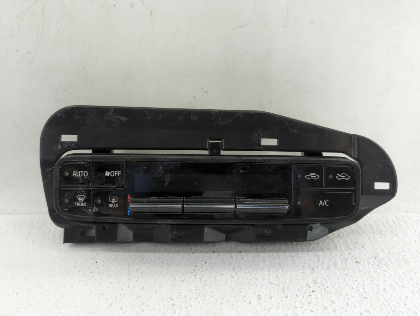 2017-2019 Toyota Corolla Climate Control Module Temperature AC/Heater Replacement P/N:55468-02060 75K114 Fits Fits 2017 2018
