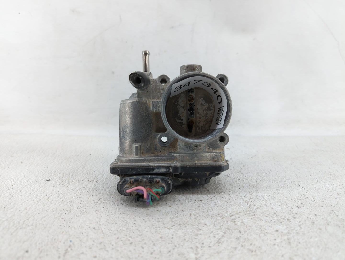2011-2018 Toyota Corolla Throttle Body P/N:22030-0T080 Fits Fits 2011 2012 2013 2014 2015 2016 2017 2018 OEM Used Auto Parts