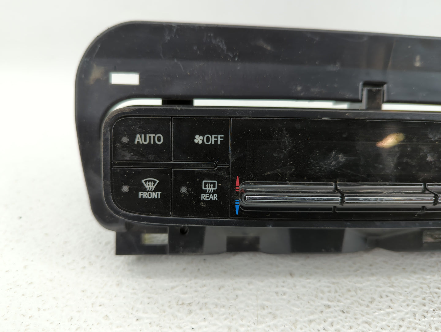 2017-2019 Toyota Corolla Climate Control Module Temperature AC/Heater Replacement P/N:06964 55900-02A30 Fits Fits 2017 2018 