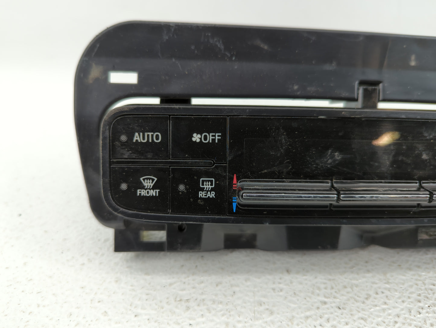 2017-2019 Toyota Corolla Climate Control Module Temperature AC/Heater Replacement P/N:06964 55900-02A30 Fits Fits 2017 2018 