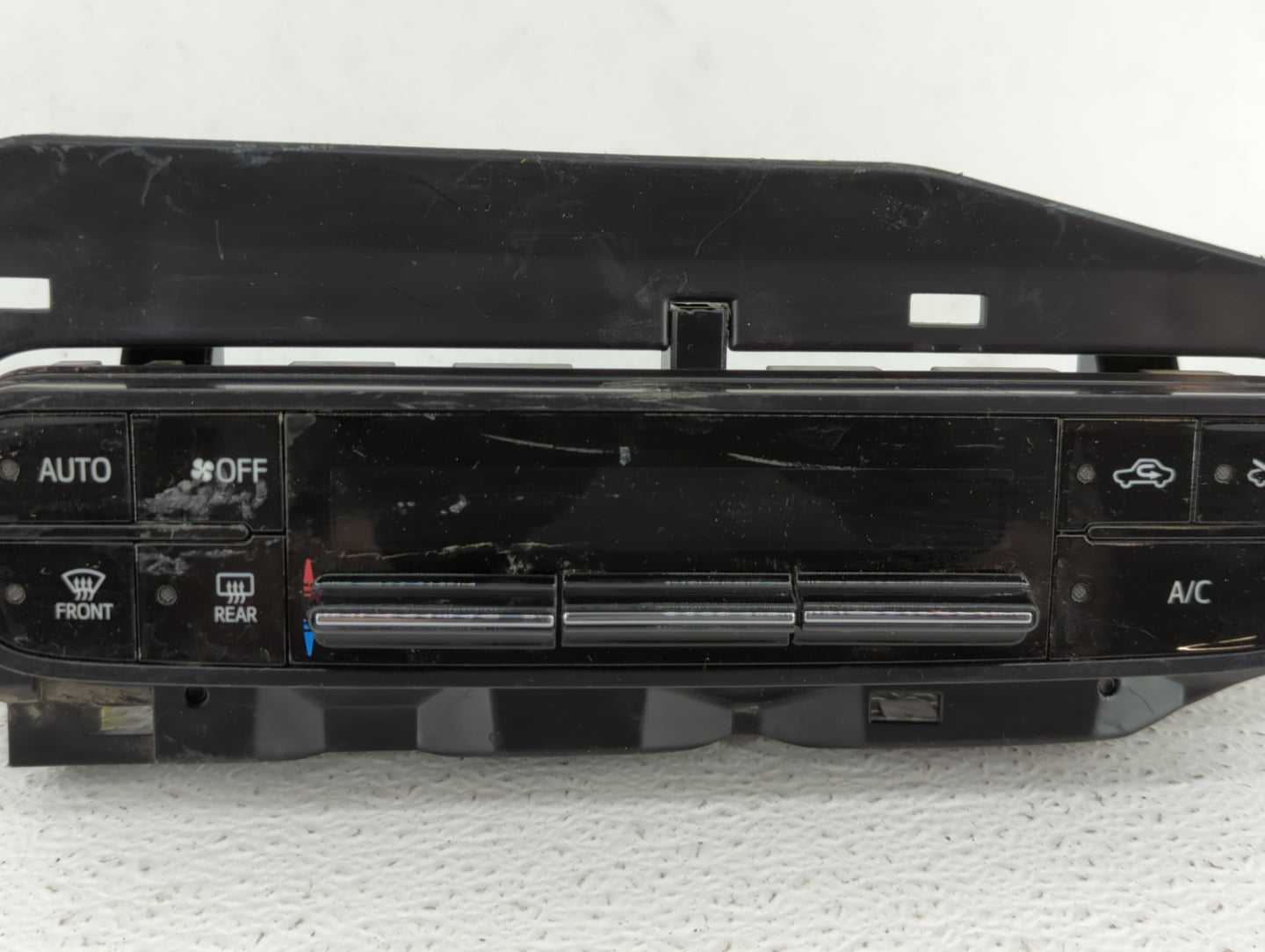 2017-2019 Toyota Corolla Climate Control Module Temperature AC/Heater Replacement P/N:06964 55900-02A30 Fits Fits 2017 2018 