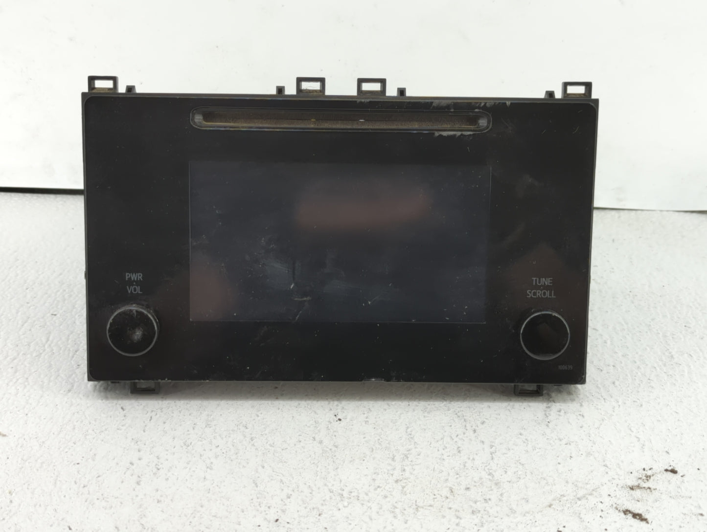 2017-2018 Toyota Corolla Radio AM FM Cd Player Receiver Replacement P/N:86140-02521 86140-02520 Fits Fits 2017 2018 OEM Used