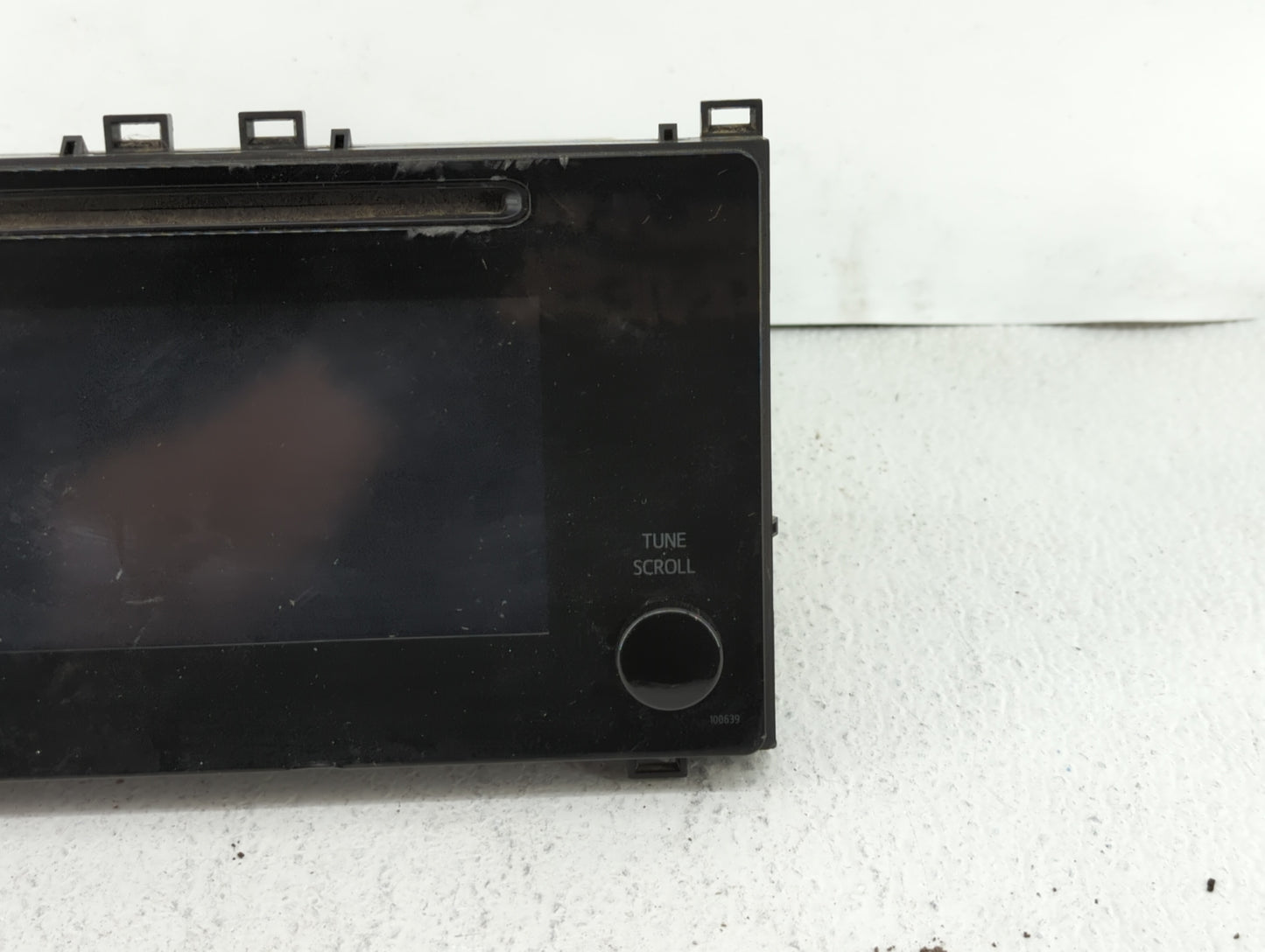 2017-2018 Toyota Corolla Radio AM FM Cd Player Receiver Replacement P/N:86140-02521 86140-02520 Fits Fits 2017 2018 OEM Used